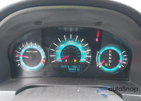 2010 Ford Fusion Sel z USA, uszkodzony, nr VIN 3FAHP0JAXAR267370